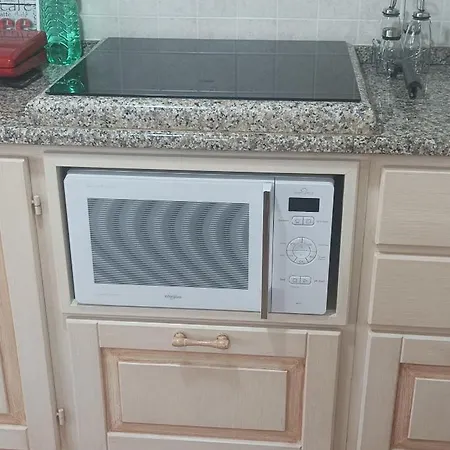 Lejlighed La Casa Di Arly Olbia