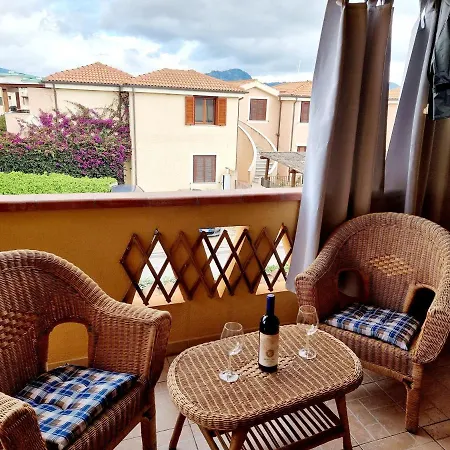 La Casa Di Arly Apartment
